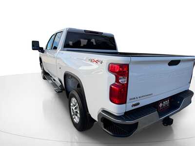 2025 Chevrolet 2500 Crew Cab, $58470. Photo 6