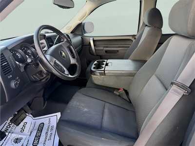 2013 Chevrolet 1500 Crew Cab, $11500. Photo 10