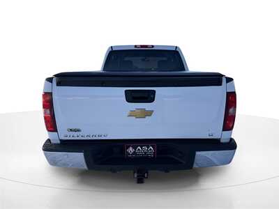 2013 Chevrolet 1500 Crew Cab, $11500. Photo 5