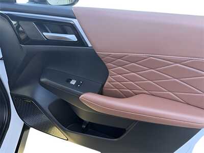 2025 Mitsubishi Outlander, $33959. Photo 11