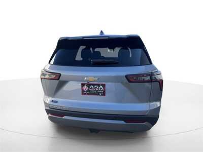 2026 Chevrolet Equinox, $35445. Photo 5