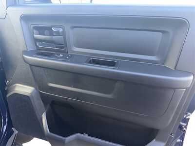 2017 RAM 2500 Crew Cab, $29555. Photo 8