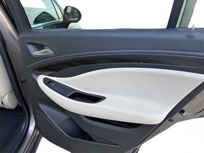 2019 Buick Envision, $23300. Photo 11