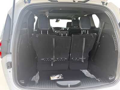 2025 Chrysler Pacifica, $36777. Photo 12