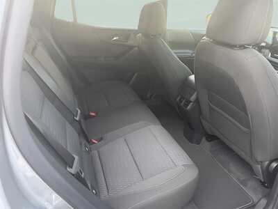 2026 Chevrolet Equinox, $31740. Photo 10