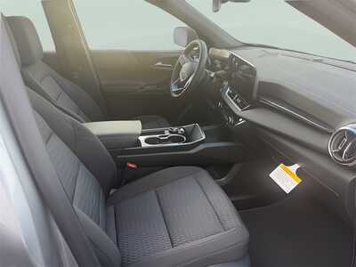 2026 Chevrolet Equinox, $31740. Photo 12