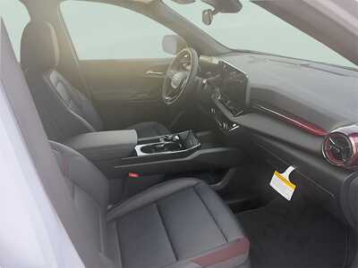 2026 Chevrolet Equinox, $41035. Photo 10