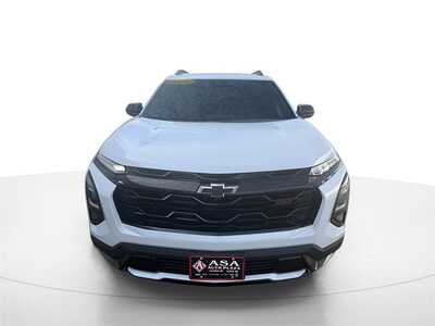 2026 Chevrolet Equinox, $41035. Photo 2