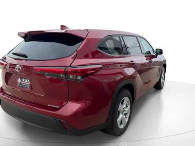 2020 Toyota Highlander, $25773. Photo 4