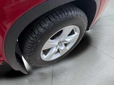 2020 Toyota Highlander, $25773. Photo 8