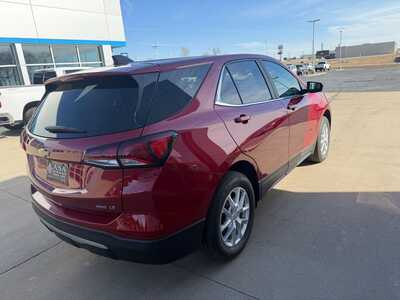 2023 Chevrolet Equinox, $24999. Photo 3