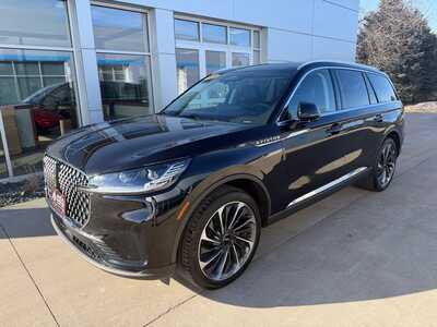 2025 Lincoln Aviator, $64555. Photo 2