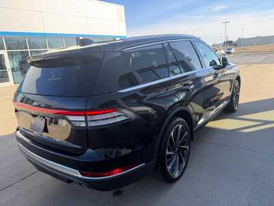 2025 Lincoln Aviator, $64555. Photo 3
