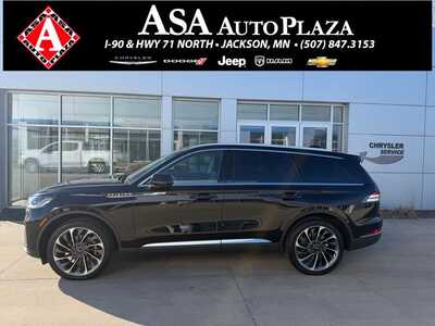 2025 Lincoln Aviator, $64555. Photo 1