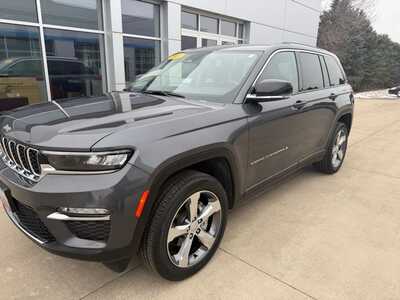 2022 Jeep Grand Cherokee, $0. Photo 2