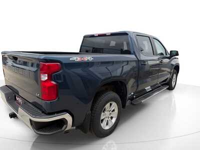 2022 Chevrolet 1500 Crew Cab, $33999. Photo 4
