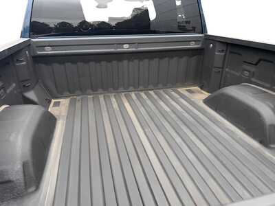 2022 Chevrolet 1500 Crew Cab, $33999. Photo 8