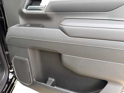 2026 Chevrolet 3500 Crew Cab, $75180. Photo 9