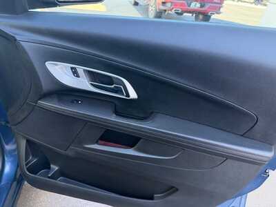 2017 Chevrolet Equinox, $0. Photo 7