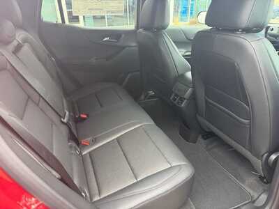 2026 Chevrolet Equinox, $36885. Photo 12