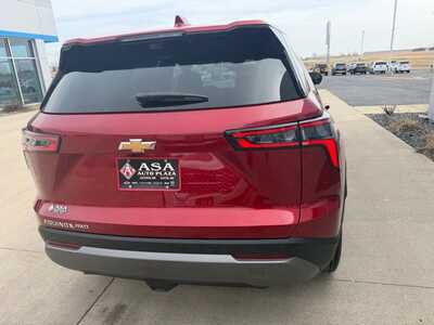 2026 Chevrolet Equinox, $36885. Photo 6