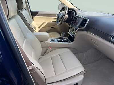 2018 Jeep Grand Cherokee, $22900. Photo 8