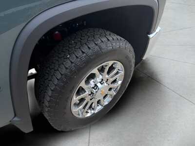 2026 Chevrolet 3500 Crew Cab, $84440. Photo 11