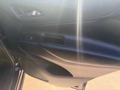 2020 Chevrolet Equinox, $0. Photo 11