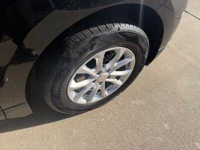 2020 Chevrolet Equinox, $0. Photo 8