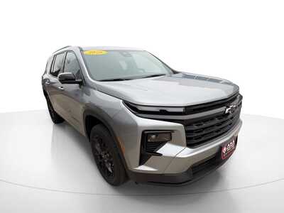 2026 Chevrolet Traverse, $0. Photo 3