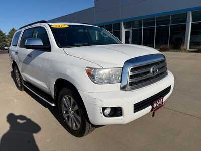 2017 Toyota Sequoia, $0. Photo 4