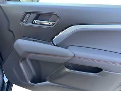 2026 Chevrolet Colorado Crew Cab, $47764. Photo 10