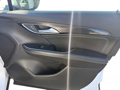 2022 Buick Envision, $22777. Photo 9