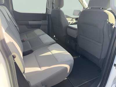 2021 Ford F150 Crew Cab, $33695. Photo 12