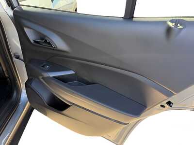 2026 Chevrolet Trax, $25280. Photo 10