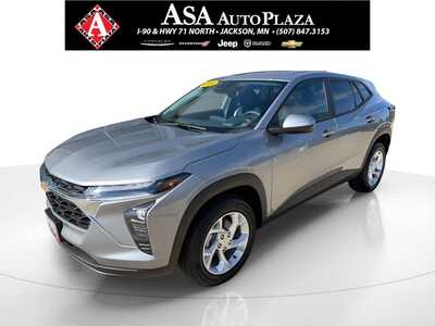 2026 Chevrolet Trax, $25280. Photo 1