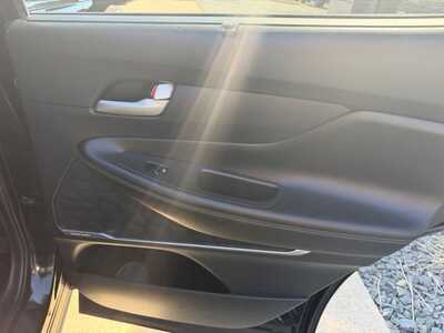 2022 Hyundai Santa Fe, $22898. Photo 12