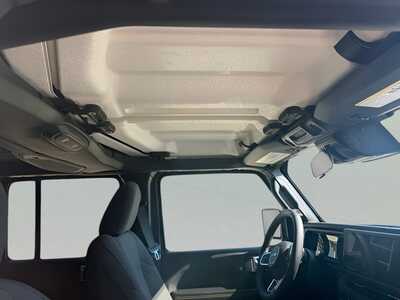 2025 Jeep Wrangler, $0. Photo 8
