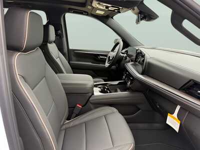 2026 Chevrolet Suburban, $89304. Photo 12