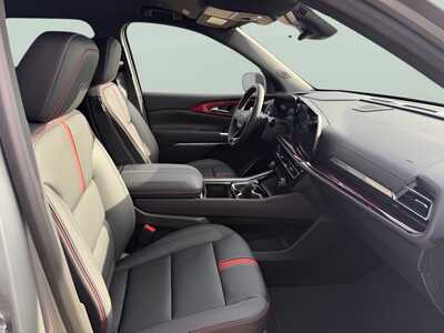 2026 Chevrolet Traverse, $59395. Photo 12
