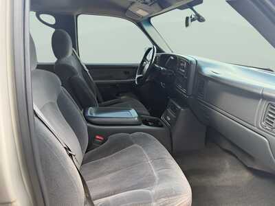 2001 Chevrolet Silverado 1500HD, $0. Photo 10