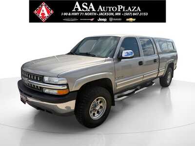 2001 Chevrolet Silverado 1500HD, $0. Photo 1
