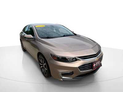 2018 Chevrolet Malibu, $0. Photo 3