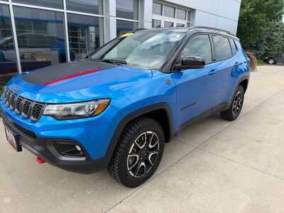 2025 Jeep Compass, $0. Photo 2