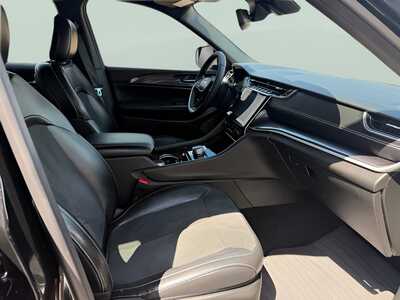 2023 Jeep Grand Cherokee L, $34815. Photo 12