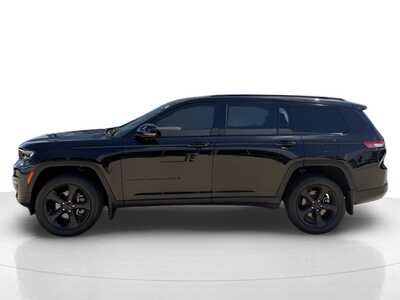 2023 Jeep Grand Cherokee L, $34815. Photo 7