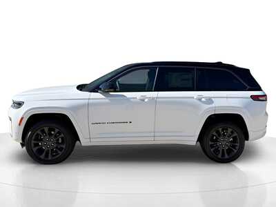 2026 Jeep Grand Cherokee, $51400. Photo 7