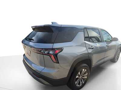 2026 Chevrolet Equinox, $34845. Photo 3