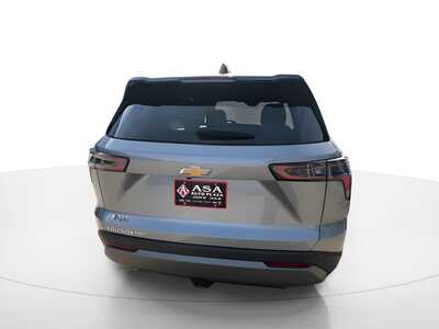 2026 Chevrolet Equinox, $34845. Photo 4