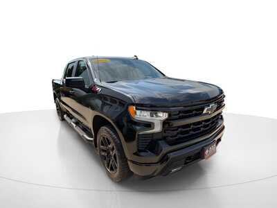 2025 Chevrolet 1500 Crew Cab, $37889. Photo 3